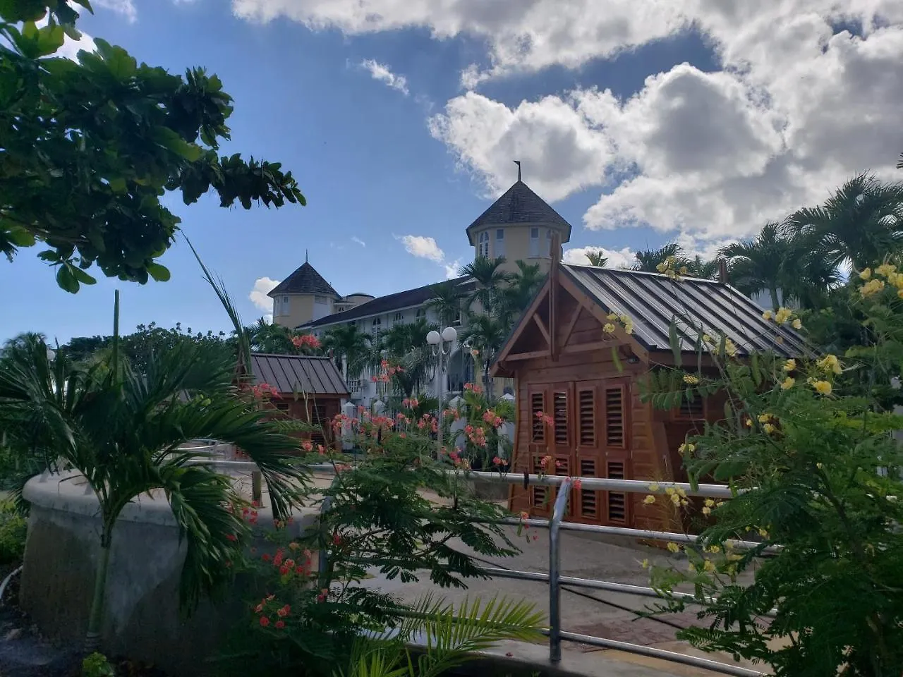 Oasis At Sandcastles Adults Only Luxury King Suite Jamaica